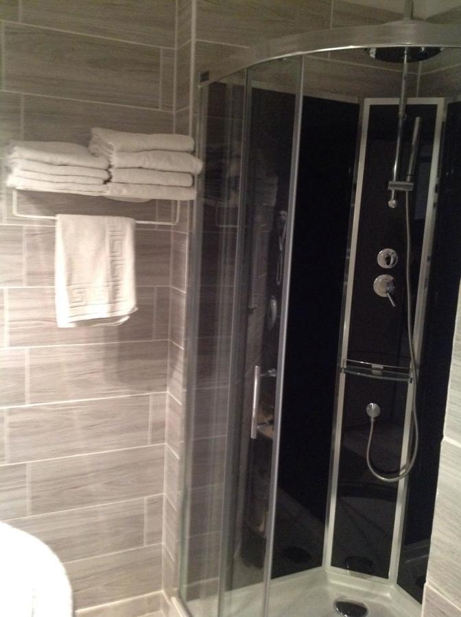 Attrap'Reves Hotel Aspres-sur-Buech ภายนอก รูปภาพ